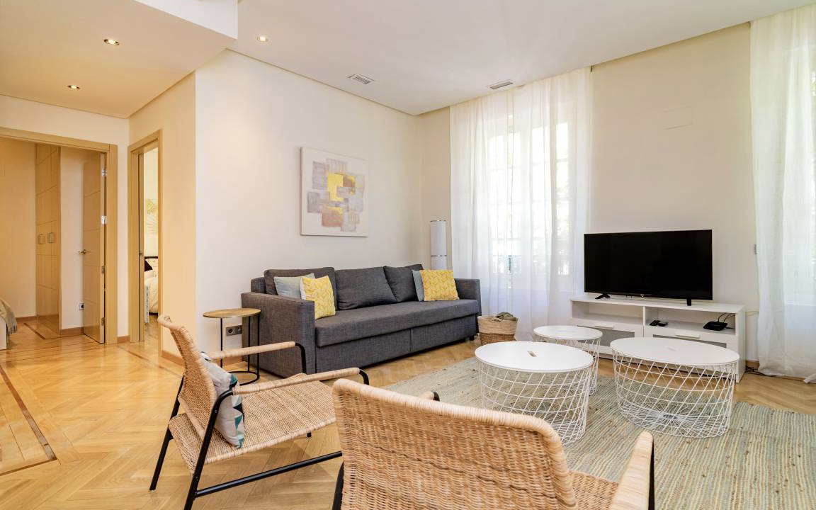 Castellana Apartment | 150 m² Apartment ∙ 3 bedrooms ∙ 8 guests