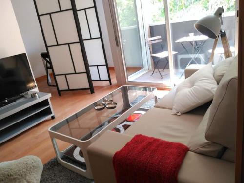 Sant Adria de Besos Apartment | 2 BEDROOMS and 2 BATHROOMS FOR 5 PAX, SWIMMING POOL, FREE PARKING and NEAR THE BEACH!