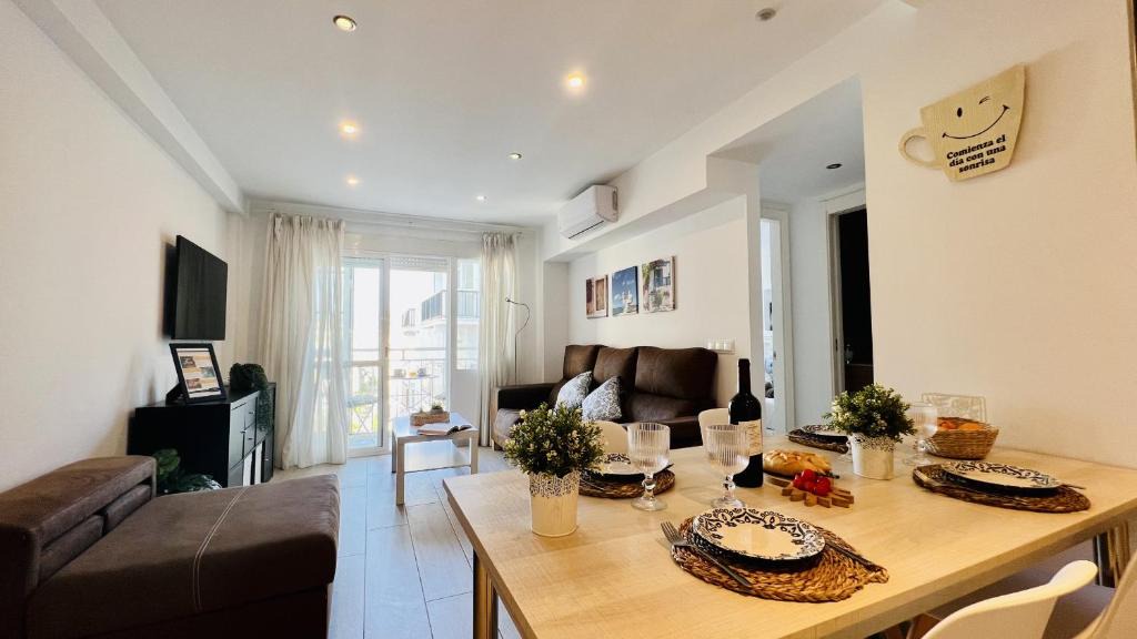Nerja City Centre Apartment | Apartamento Edificio Sur