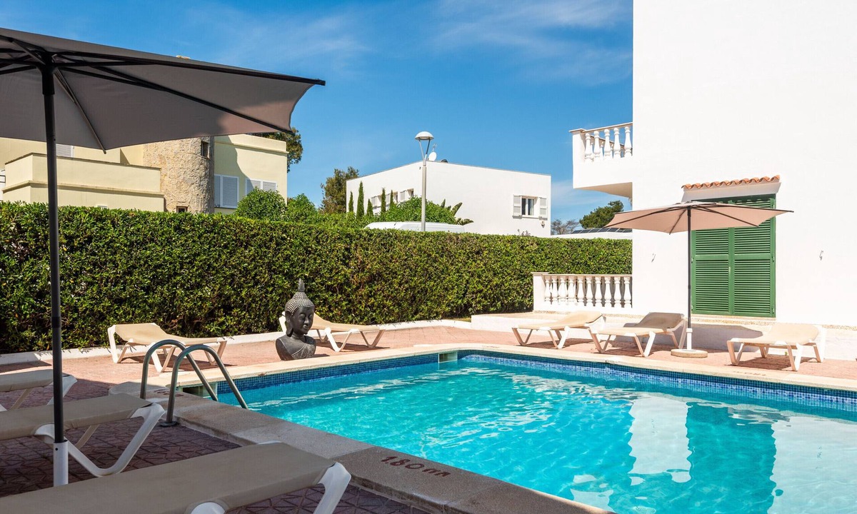 Cala Blanca Apartment | Apartment 100 m from the Sea, Terrace, Community Pool, 1 Bedroom, A/C