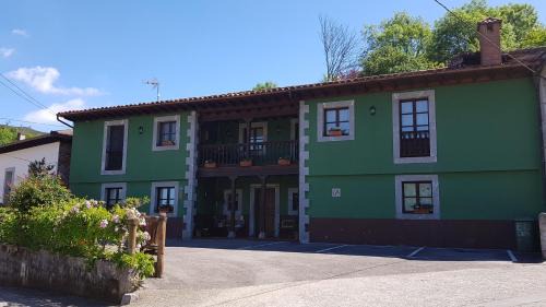 Avin House | Casa rural el campu