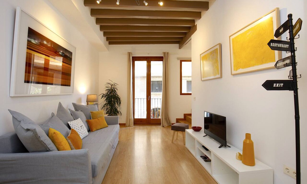 La Missio Apartment | Central Loft in Palma with Wifi, AC, Bacony, Fully Equipped and Nice Decoration