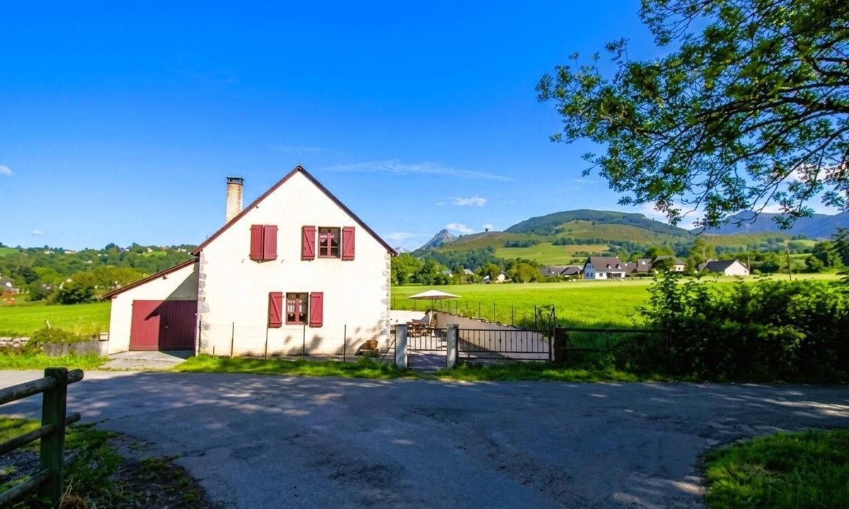 Arette House | Chez Lilles - Arette