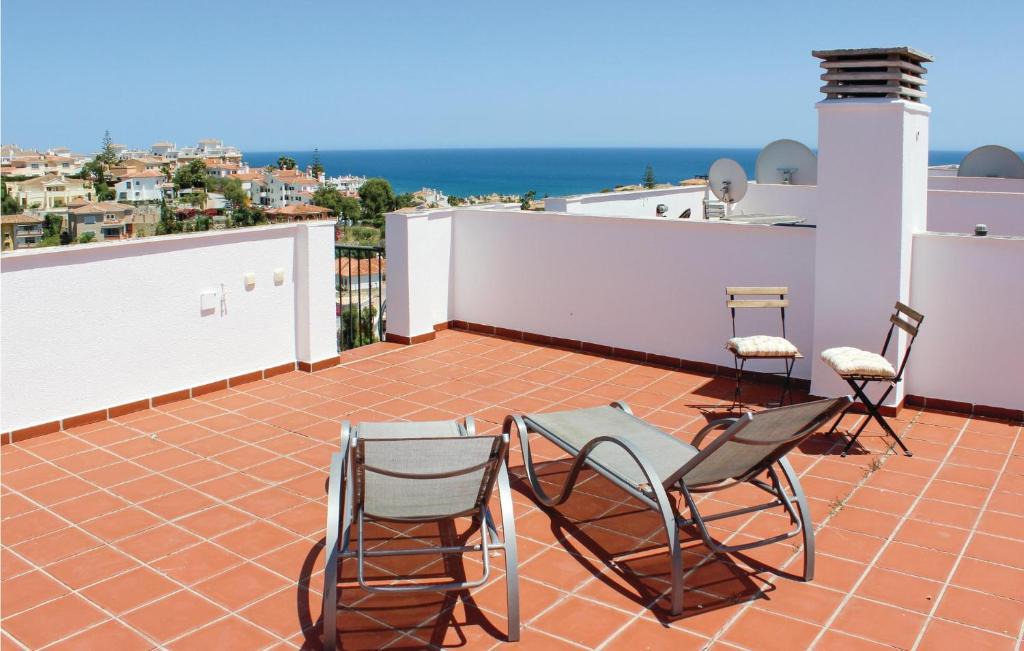 Mijas Apartment | Cozy Apartment In Miraflores With Wifi