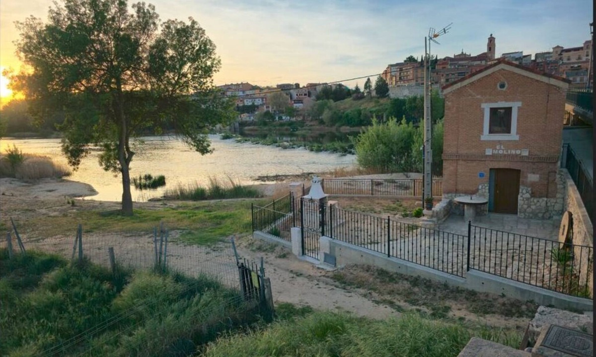 Tordesillas House | El Molino de Tordesillas (Banks of the Duero River)
