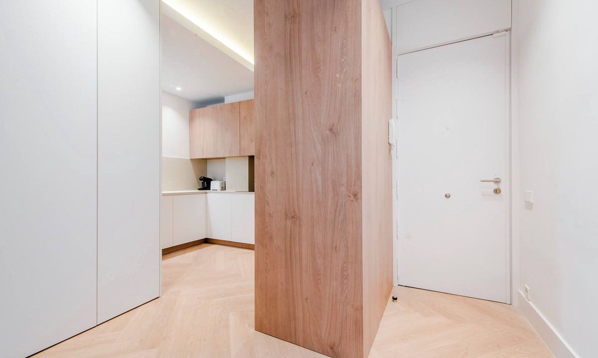 Castellana Apartment | Elegance and light next to Madrid's Golden Mile