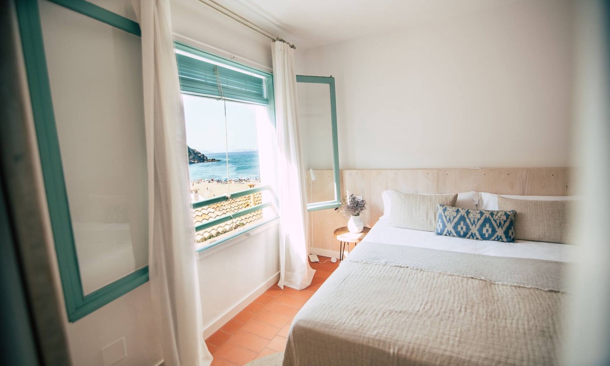 Sa Riera Hostel | Hostal Ses Negres