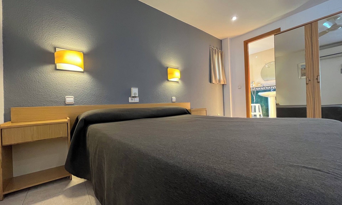 Angles Hostel | Hostal Tarrés