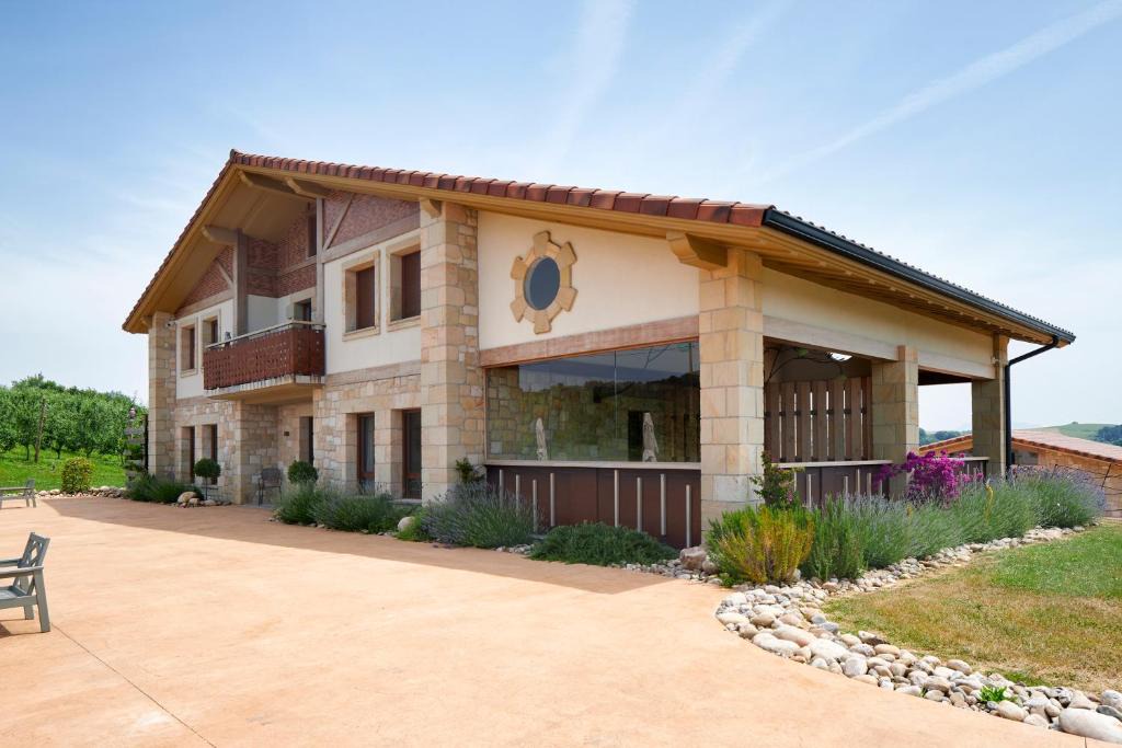 Usurbil House | Olivi1948 - Boutique Guest House