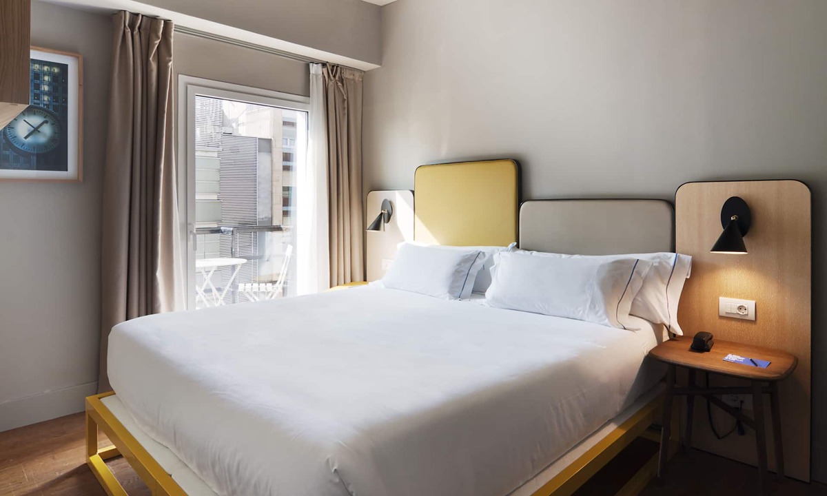Sant Francesc Hotel | One Shot Colón