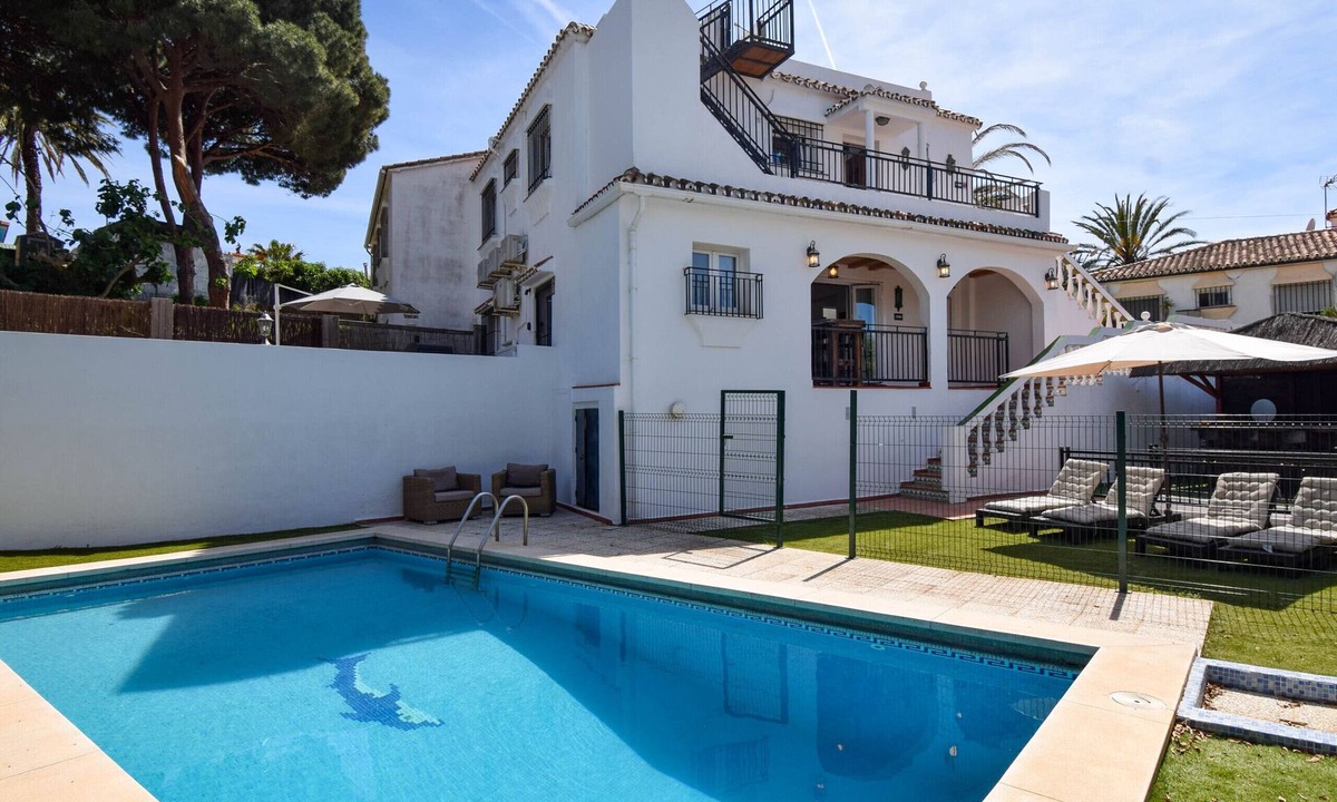 El Faro Villa | Ref: 251 Modern and cozy villa with private pool in El Faro, Mijas Costa