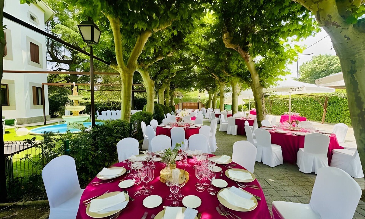 Guadarrama Apartment | Room 'Suite Presidencial' with Shared Terrace, Wi-Fi and Air Conditioning