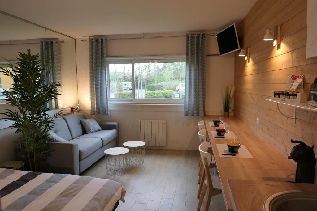 Carquefou Apartment | Studio 116