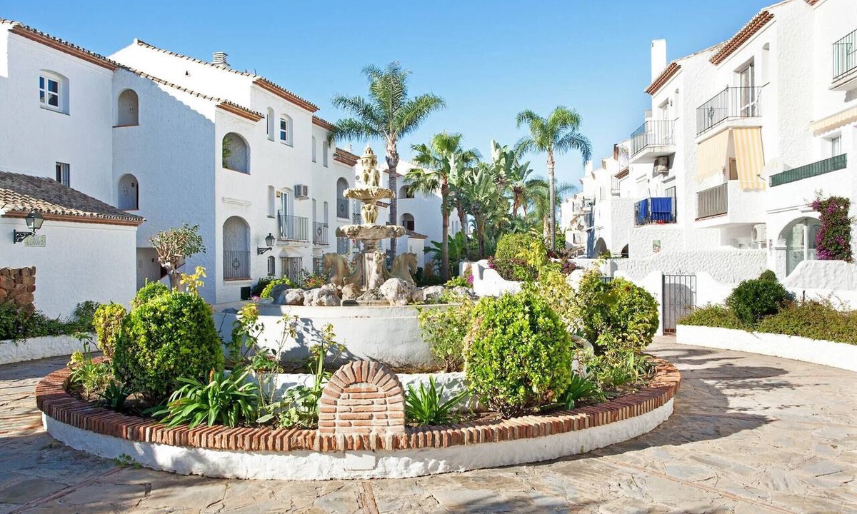 El Paraiso Apartment | Studio in Estepona near Sandy Beach