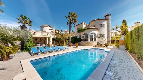 El Perello Villa | Villa Donnet