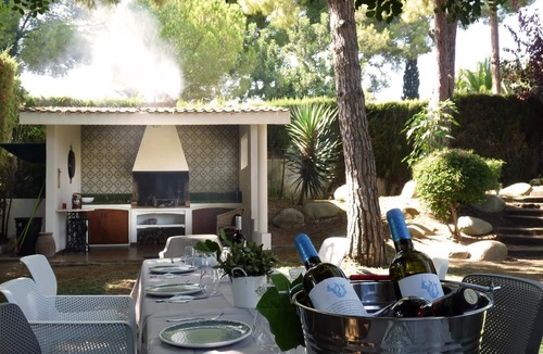 Cunit Villa | 45min getaway from Barcelona, private pool and BBQ