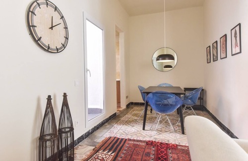 Sant Adria de Besos Apartment | Apartamento Entero con 2 Habitaciones. 15min al Centro en Tren