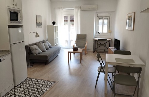 El Raval Apartment | Apartment in Barcelona near the Boqueria Market (Las Ramblas)