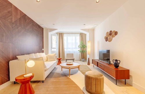 Nueva Espana Apartment | Bernabeu Place VII apartment in Madrid