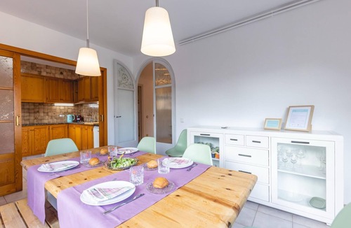Eixample Apartment | Bravissimo El Lleó, 4-bedroom apartment with views of the Mercat del Lleó