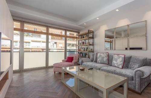 Hispanoamerica Apartment | Bright Functional Studio Near Bernabéu