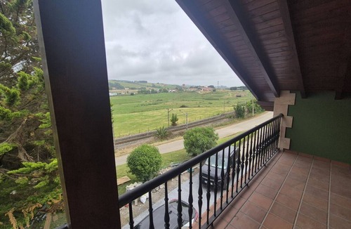 Gornazo House | C19A02 Cozy Accommodations in Miengo