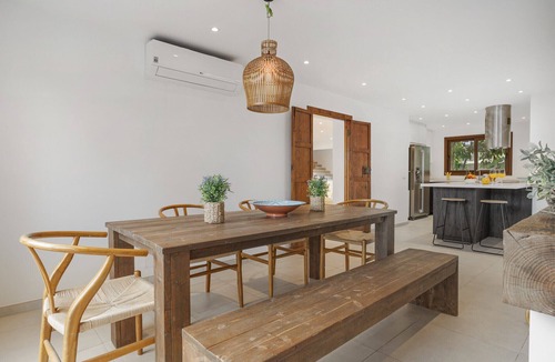 San Pedro de Alcantara Villa | Casa Adel - Cozy 4Bd Beach Bungalow in Marbella