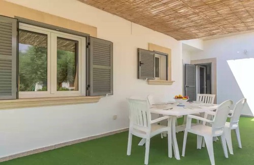 Sa Rapita Ski Chalet | Casa Aina - House In Sa Ràpita. Free Wifi
