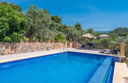 Puerto de Soller Villa | Casa "Can Tamany" with Mountain Views, Shared Pool, Garden & Wi-Fi