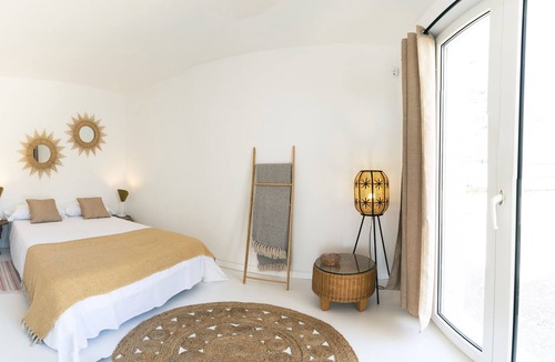 La Cabrera House | Casablanca: Villa de Diseño en La Cabrera, Madrid