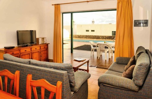 Playa Blanca Villa | Casas Nohara, Playa Blanca
