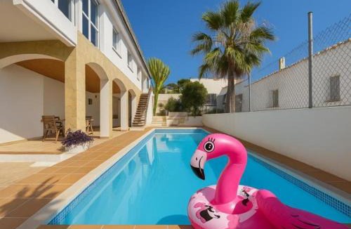 Cunit Villa | Charming Catalan Villa with Pool & Views
