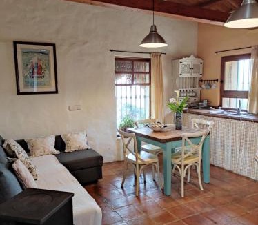 Bolonia House | Complejo Rural Quesería Molino Dorado