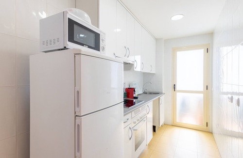 Villamiel de Toledo Apartment | Countryside Family Home with Breakfast near Toledo and Puy du Fou