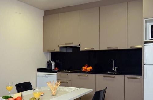 Sants Apartment | Edificio Aptos. Barcelona, Zona Sants, Consultar