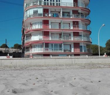 Coveta Fuma Apartment | Edificio Montecarlo Playa San Juan