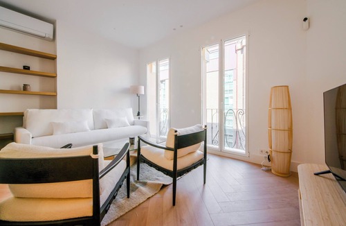 Castellana Apartment | Elegance and light next to Madrid's Golden Mile