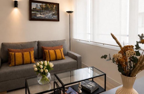 Recoletos Apartment | Elegante Apartamento Puerta de Alcalá - Recoletos