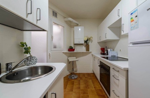 San Sebastian de los Reyes House | Tranquillity Near Madrid and the Airport