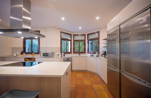 San Pedro de Alcantara Villa | Beachside Luxury Villa Heated Saltwater Pool & Game Room in San Pedro Marbella