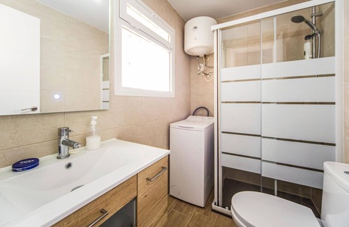 Cala Apartment | Excellent vacation apartment for 2 people in the resort on the Mediterranean Sea.