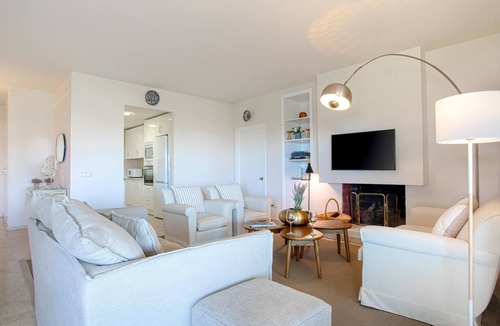Guadalmina Apartment | Genteel Home Los Flamencos Terrace