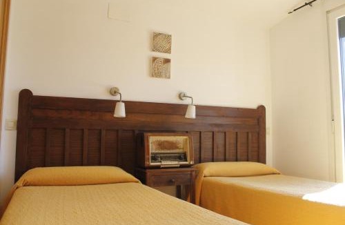 Villarrubio House | Hostal Restaurante Bustos