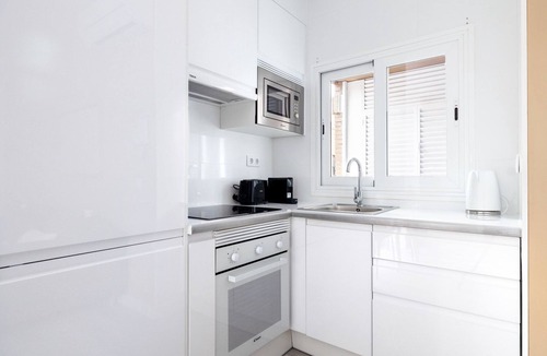 Salamanca Apartment | Immpecable Salamanca 1BR, near Plaza de Toros, by Blueground