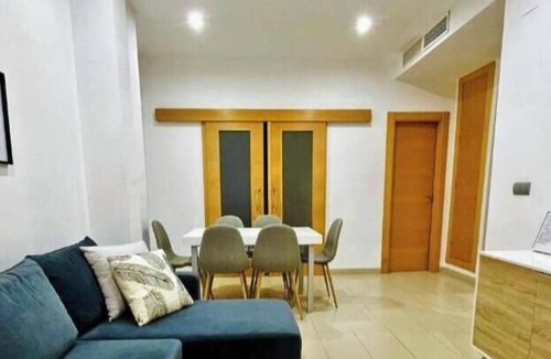Central District Apartment | La Perla Reyes Catolicos Living: Standard Apartment