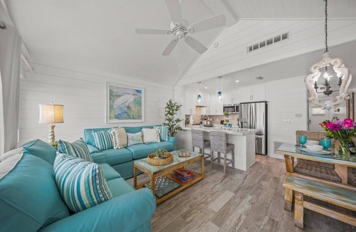 Holmes Beach Condo | Last Min Special Dates Just Opened! ~ Beachfront Paradise 111 ~ Yes, That'S Your View! ~