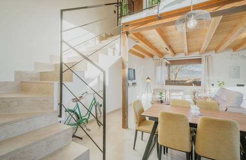 Aldeasaz Apartment | Los Acebos: Rural Retreat for Couples with Mountain Views in the Sierra de Segovia