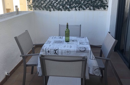 La Cala de Mijas Apartment | Lovely apartment in Alamar with pool, balcony & wi-fi. Short walk to the beach.
