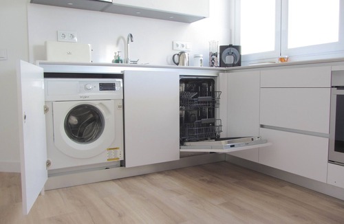 Centro House | Luxury Penthouse 3 Rooms, 3 Bathrooms & Terrace On Gran Via St
