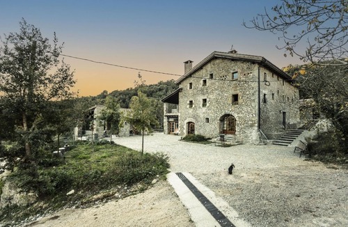 Sant Feliu de Pallerols Cottage | Más Campassol - an ecological farmhouse with soul.